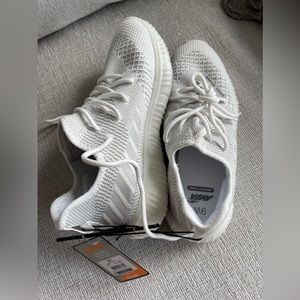 Avia White Tennis Shoes